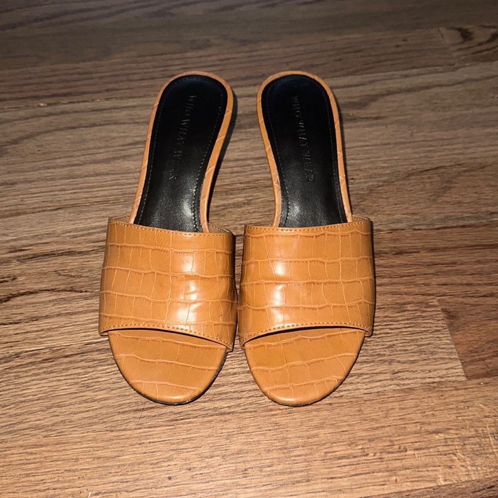 Who what wear Penelope sandal. Worn 5 times